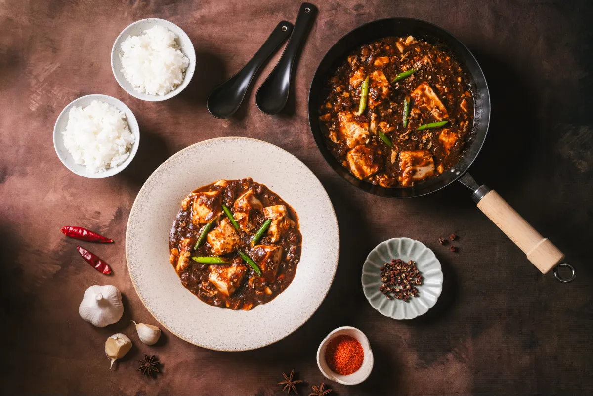美味しい麻婆豆腐と料理がセットになったお弁当